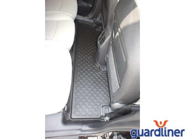 gumové rohože so zvýšeným okrajom autorohože Aristar 603187 Guardliner Kia Carens
