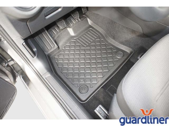 gumové rohože so zvýšeným okrajom autorohože Aristar 603081 Guardliner Volkswagen Golf VIII variant Golf 8 variant