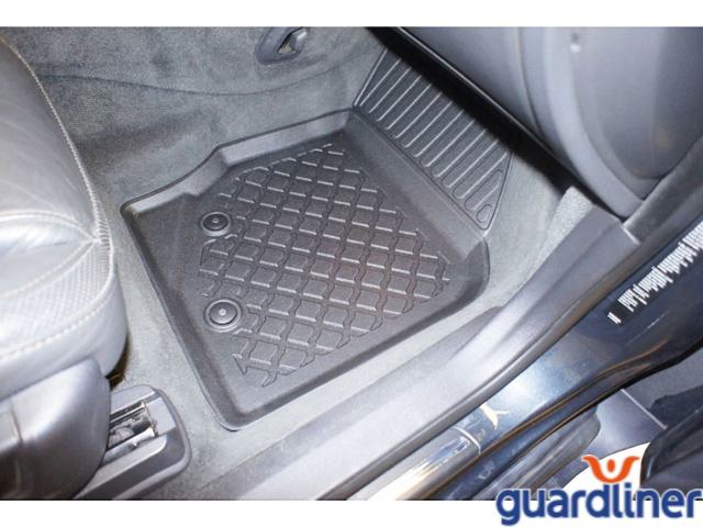 gumové rohože so zvýšeným okrajom autorohože Aristar 602579 Guardliner Volvo XC90