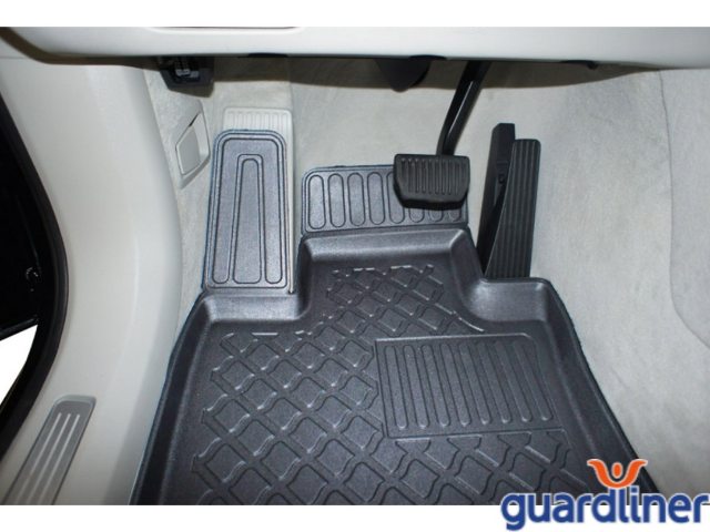 gumové rohože so zvýšeným okrajom autorohože Aristar 602590 Guardliner Volvo XC90
