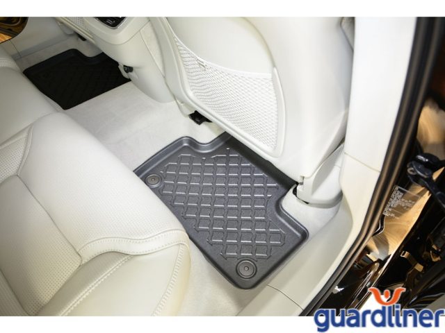 gumové rohože so zvýšeným okrajom autorohože Aristar 602594 Guardliner Volvo XC60