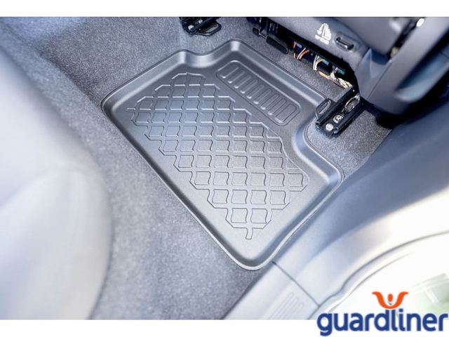 gumové rohože so zvýšeným okrajom autorohože Aristar 602599 Guardliner Volvo C40
