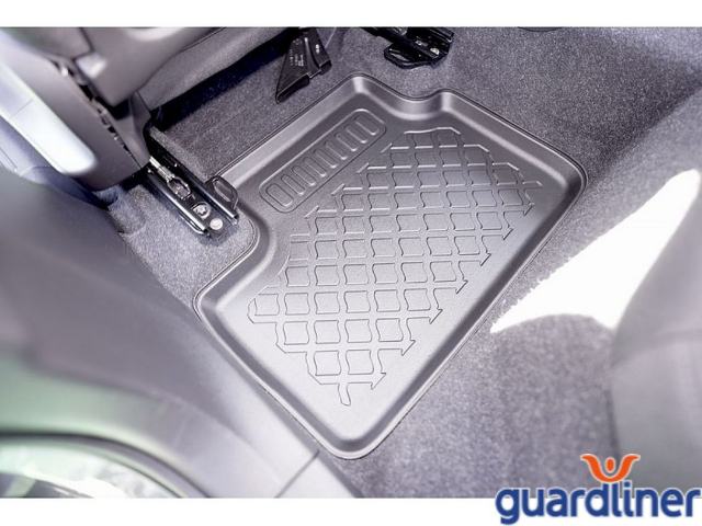gumové rohože so zvýšeným okrajom autorohože Aristar 602599 Guardliner Volvo C40