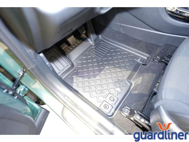 gumové rohože so zvýšeným okrajom autorohože Aristar 603327 Guardliner Hyundai Tucson IV