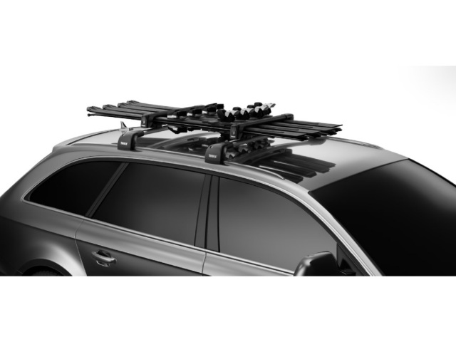 nosic lyzi a snowboardov thule snowpack L
