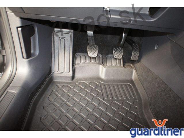 Autorohože so zvýšeným okrajom 3D GUARDLINER Škoda Octavia III (2013-2020) ( (SADA) (ARISTAR)