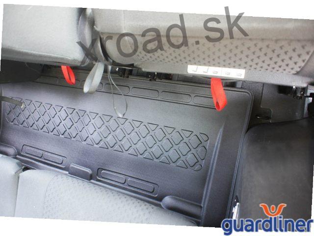 Autorohože so zvýšeným okrajom 3D GUARDLINER VW Touran (2003-2015) 3. rad (SADA) (ARISTAR)
