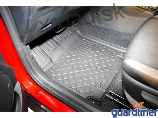 Autorohože so zvýšeným okrajom 3D GUARDLINER Hyundai Kona od 2017 (nie pre Hybrid a elektrickú verziu) (SADA) (ARISTAR)