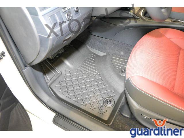 Autorohože so zvýšeným okrajom 3D GUARDLINER Toyota Avensis III (2009-2018) (SADA) (ARISTAR)