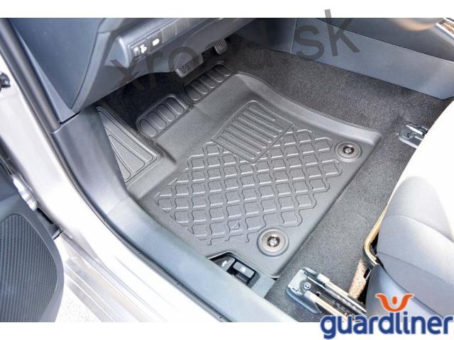 Autorohože so zvýšeným okrajom 3D GUARDLINER Suzuki Swace combi od 2020 (SADA) (ARISTAR)
