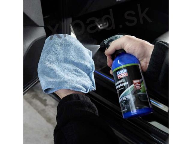 Hĺbkový čistič plastov 500ml (LIQUI MOLY)