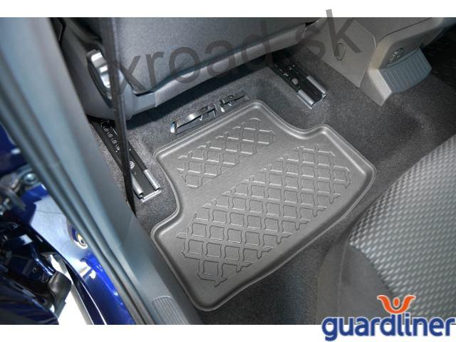Autorohože so zvýšeným okrajom 3D GUARDLINER Audi Q2 od 2016 (SADA) (ARISTAR)