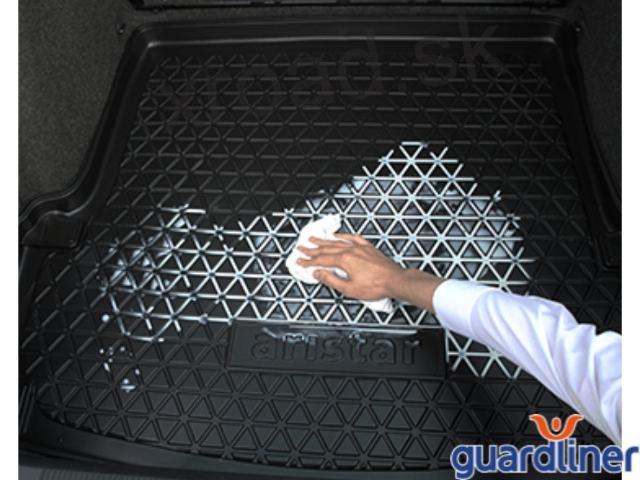 Vanička do kufra 3D GUARDLINER Toyota Rav4 II (2000-2005) 1ks (ARISTAR)