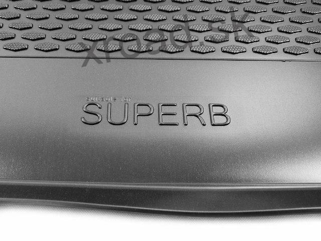 Vaňa do kufra Škoda Superb III combi (vrchná) od 2015 1ks (GUMÁRNY ZUBŘÍ)